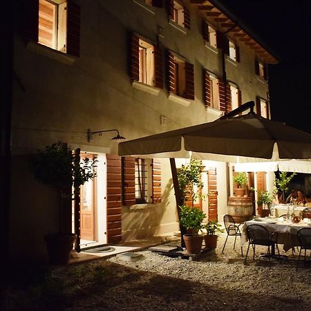 Agriturismo Borgo Valfredda Villa Mezzane di Sotto Екстериор снимка