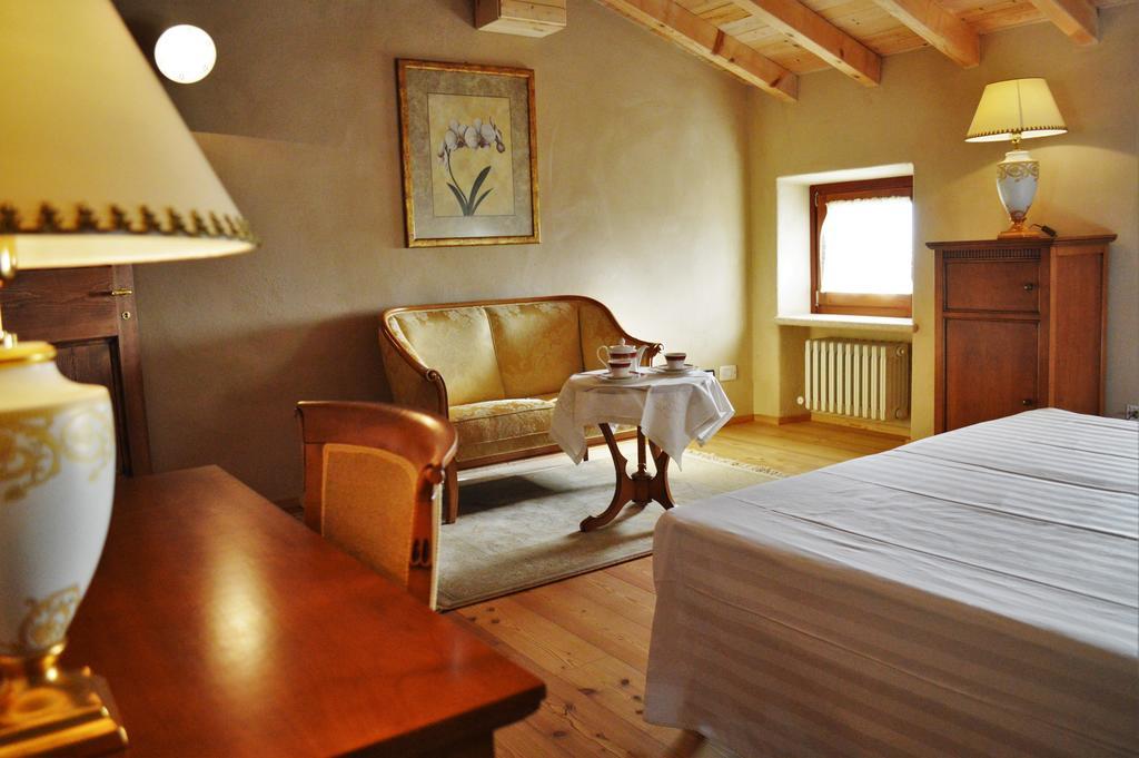 Agriturismo Borgo Valfredda Villa Mezzane di Sotto Екстериор снимка