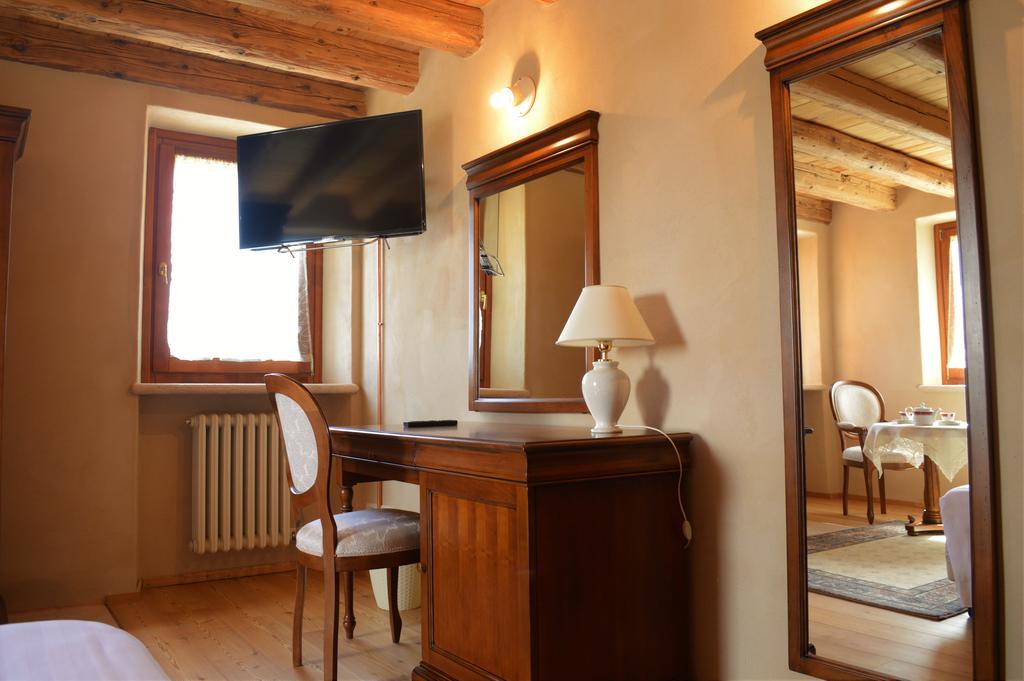 Agriturismo Borgo Valfredda Villa Mezzane di Sotto Екстериор снимка