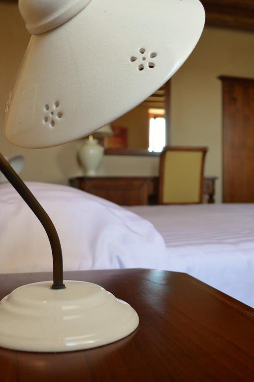 Agriturismo Borgo Valfredda Villa Mezzane di Sotto Екстериор снимка